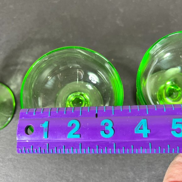 Set of 3 Uranium Glass Pedestal Bowls - Picture 4 of 4